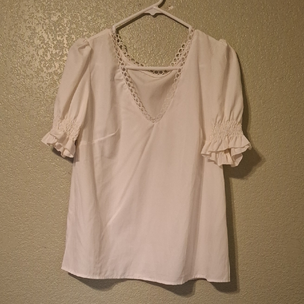 SHEIN Cream Ruffled Puff Sleeve Blouse